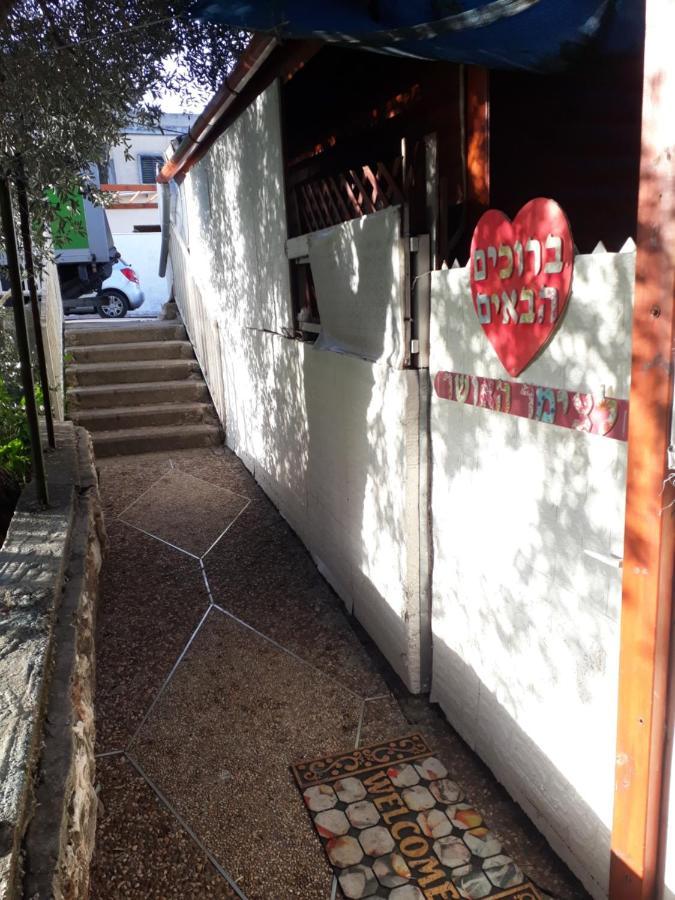 Happiness Zimmer צימר האושר - גם לציבור הדתי Apartamento Nahariya Exterior foto